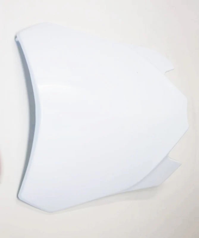 img_5653.jpeg Storm Bee Front Number Plate - Image 1